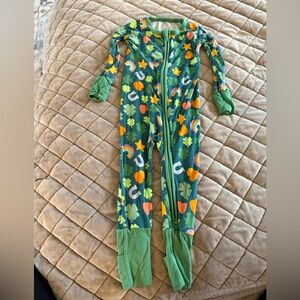 Little Sleepies Saint Patricks Day One-Piece Zippy Rainbows, Clovers & Stars